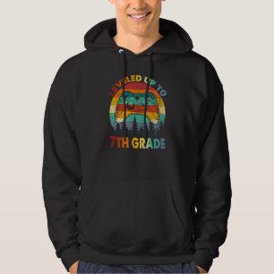 Gepromoveerd naar gamer in groep 9 Terug naar scho Hoodie