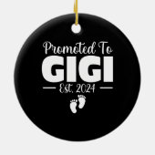 Gepromoveerd naar Gigi 2024 Gifts Zwangerschap Aan Keramisch Ornament (Achterkant)