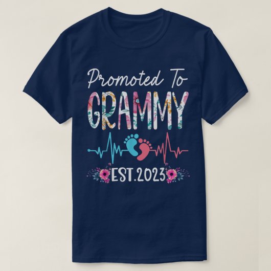 Gepromoveerd naar Grammy 2023 Moederdag kerstavond T-shirt (Design voorkant)