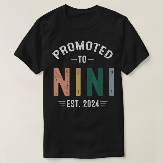 Gepromoveerd naar Nini EST 2024 Retro T-shirt (Design voorkant)