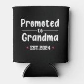 Gepromoveerd naar Oma 2024 Blikjeskoeler (Voorkant)