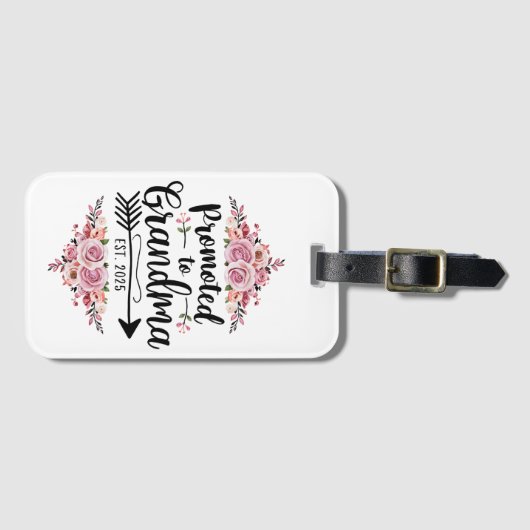 Gepromoveerd naar oma 2025 zwangerschapsaankondigi bagagelabel (Voorkant (horizontaal))