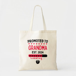 Gepromoveerd naar Oma EST.2024 Tote Bag