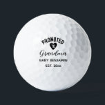 Gepromoveerd naar Oma gepersonaliseerde Baby Naam Golfballen<br><div class="desc">Onthoud een van de belangrijkste mijlpalen van het leven met gepersonaliseerde decoraties. Dit geschenk zal vrienden en familie verrukken en zal zeker een gekoesterde aandenken zijn voor de komende jaren.</div>