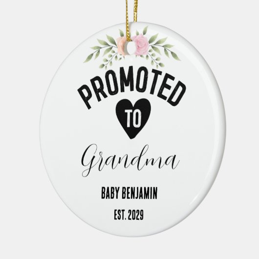 Gepromoveerd naar Oma gepersonaliseerde Baby Naam Keramisch Ornament (Links)