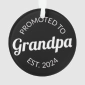 Gepromoveerd naar opa Est. 2024 I Ornament (achterkant)