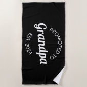 Gepromoveerd naar opa Est. 2024 I Strandlaken (Voorkant)