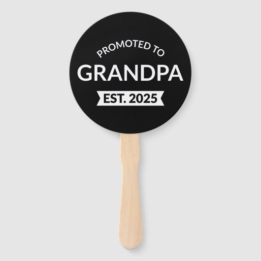 Gepromoveerd naar opa Est. 2025 II Handwaaier (Achterkant)