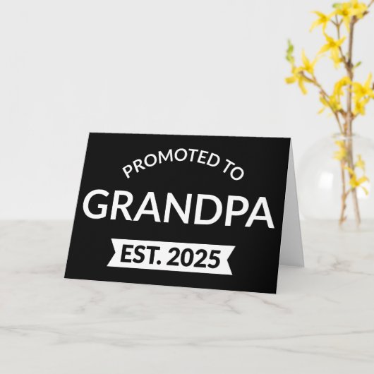 Gepromoveerd naar opa Est. 2025 II Kaart (Gele Bloem)