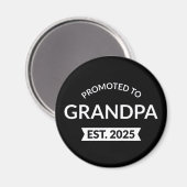 Gepromoveerd naar opa Est. 2025 II Magneet (Voorkant / Achterkant)