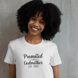 Gepromoveerd naar peetmoeder Typografie Aangepast  Tri-Blend Shirt