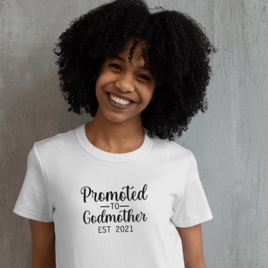 Gepromoveerd naar peetmoeder Typografie Aangepast  Tri-Blend Shirt