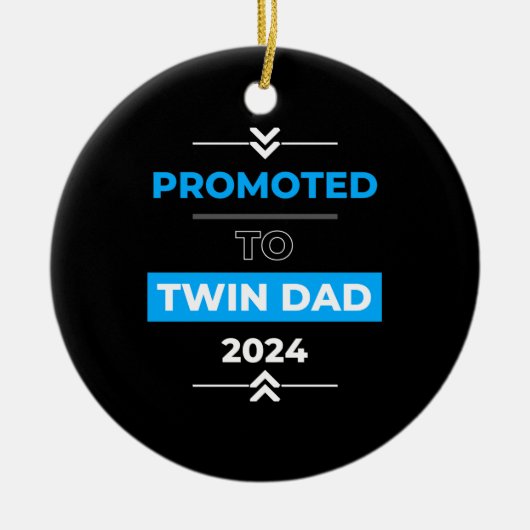 Gepromoveerd naar Twin Dad 2024 Keramisch Ornament (Voorkant)
