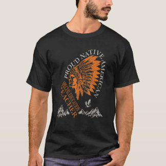 Gepromoveerd Native American Job Special Education T-shirt