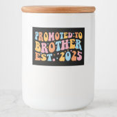 Gepromoveerd tot Broeder Est. 2025 III Voedselcontainer Etiket (Voorkant)