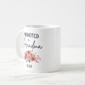 Gepromoveerd tot Grootouders Est 2025 Oma Koffiemok (Voorkant links)