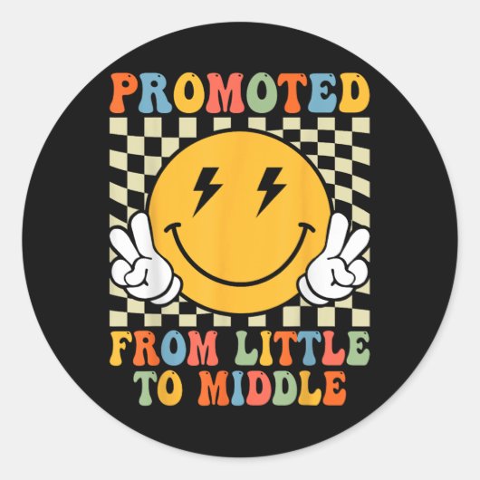 Gepromoveerd tot Middle Brother Sister Toddler Bab Ronde Sticker (Voorkant)