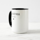 Gepromoveerd tot oma en opa Est 2025 Mok (Voorkant links)