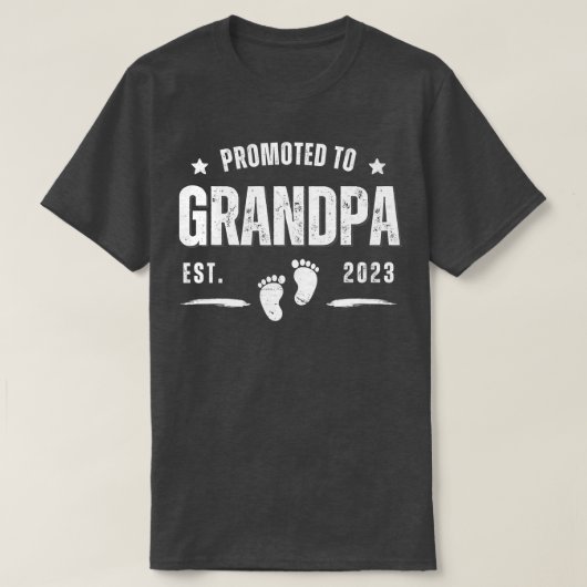 Gepromoveerd tot opa 2023 binnenkort om de eerste  t-shirt (Design voorkant)