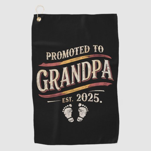 Gepromoveerd tot opa 2025 opa est 2025 golfhanddoek (Voorkant)