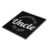 Gepromoveerd tot Uncle Est. 2024 I Tegeltje (Zijkant)