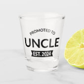 Gepromoveerd tot Uncle Est. 2024 II Shot Glas (Voorkant)