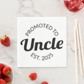 Gepromoveerd tot Uncle Est. 2025 I Servet (Insitu)