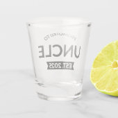 Gepromoveerd tot Uncle Est. 2025 II Shot Glas (Achterkant)
