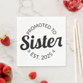 Gepromoveerd tot zuster Est. 2025 I Servet (Insitu)