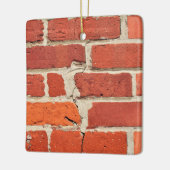 Geptextureerde en gekrukte rode wand afdrukken keramisch ornament (Links)