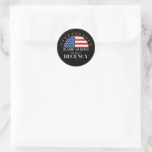 Geradicaliseerd door Basic Decency USA Flag Ronde Sticker (Tas)