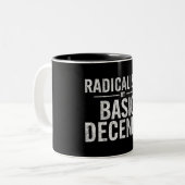 Geradicaliseerd door basisfatsoen Grappig Tweekleurige Koffiemok (Voorkant links)