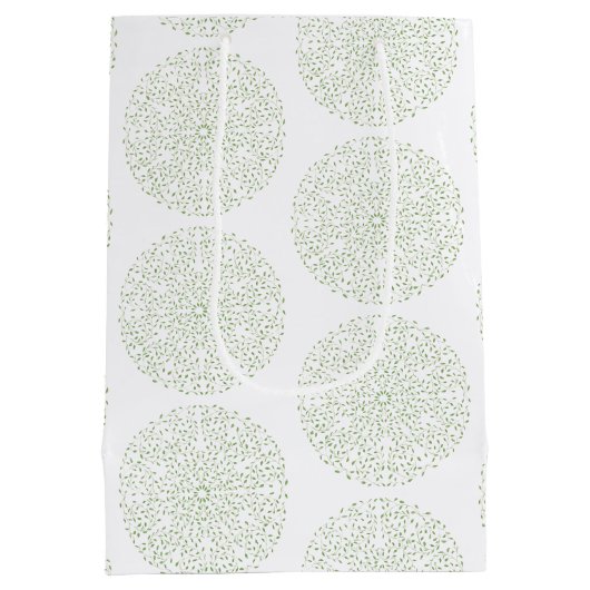 Geraffineerde Boho Green Mandala Gift Bag Medium Cadeauzakje (Achterkant)