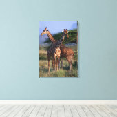 Geraffineerde Giraffe 4 Canvas Afdruk (Insitu (Houten vloer))