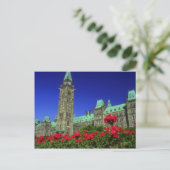 Geranium bedden in volle bloei op het parlement Hi Briefkaart (Staand voorkant)