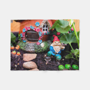 Geranium Gnome 01 Fleece Deken