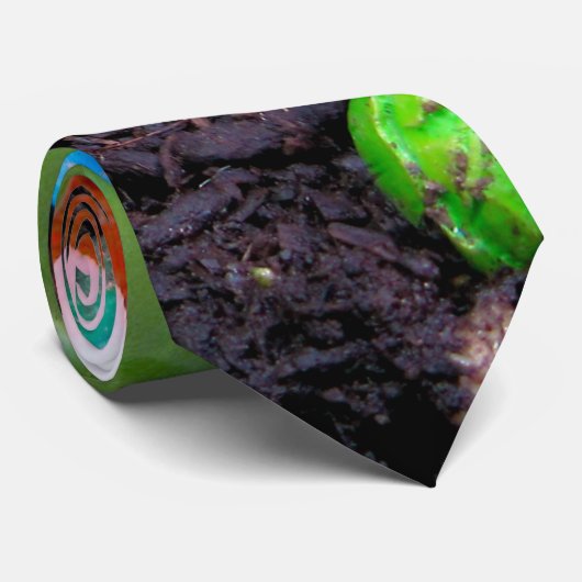 Geranium Gnome 01 Stropdas (Opgerold)