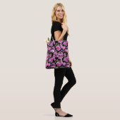 Geraniumtakken, waterverf roze knoppen. tote bag (Op model)