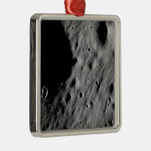 Gerateerde regio's metalen ornament (Rechts)