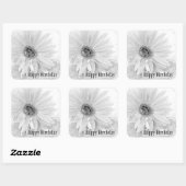 Gerber Daisy in zwart-wit Gelukkige Verjaardag Vierkante Sticker (Vel)