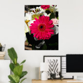 Gerbera bloem in een hoop bloemen poster (Thuiskantoor)