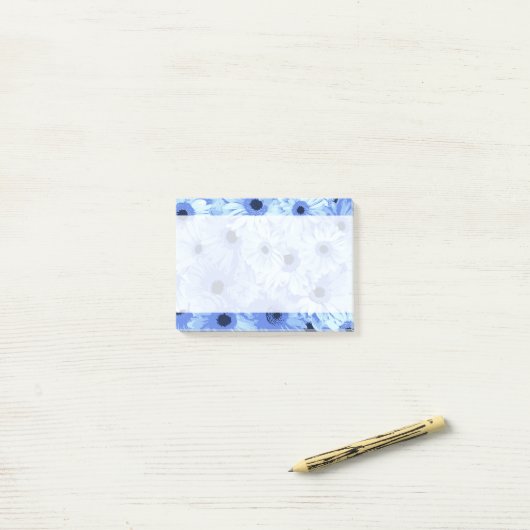 Gerbera Flowers, Blue Flowers, Flowers Pattern of  Post-it® Notes (Op bureau)
