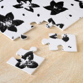 Gereconstrueerd bloemmotief - Achromatische Gothic Legpuzzel (Zijkant)