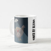 Gered door buitenaardse wezens koffiemok (Voorkant links)