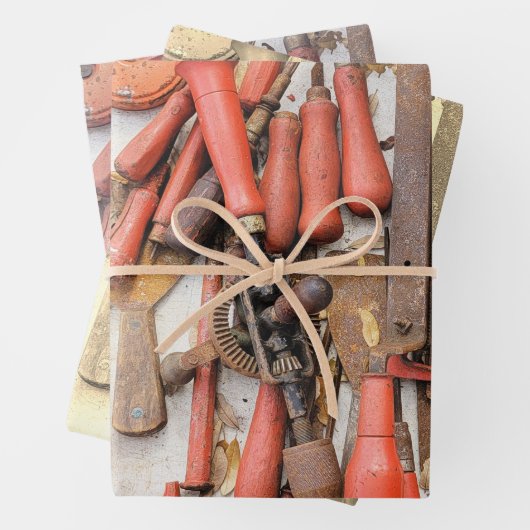 Gereedschap Antiek Rustiek Rood Man Tool Inpakpapier Vel (In situ)