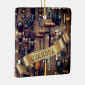 gereedschap met kerstmis voor het bewerken van ho keramisch ornament (Rechts)