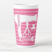 Gereedschappen voor haarstijlen latte mok (Voorkant)