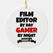 Geregisseerd door: Day Gamer by Night Keramisch Ornament (Achterkant)