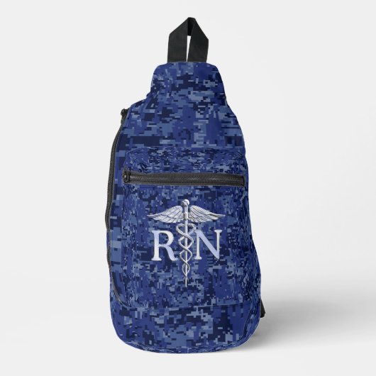 Geregistreerd zure RN Caduceus op Navy Blue Camo Sling Bag (Voorkant)