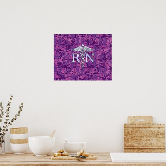 Geregistreerd zure RN Caduceus op roze Camouflage Poster (Keuken)